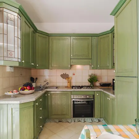 Appartement Sunflower Piano Terra By Interhome