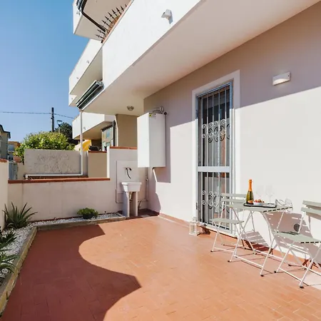 Sunflower Piano Terra By Interhome