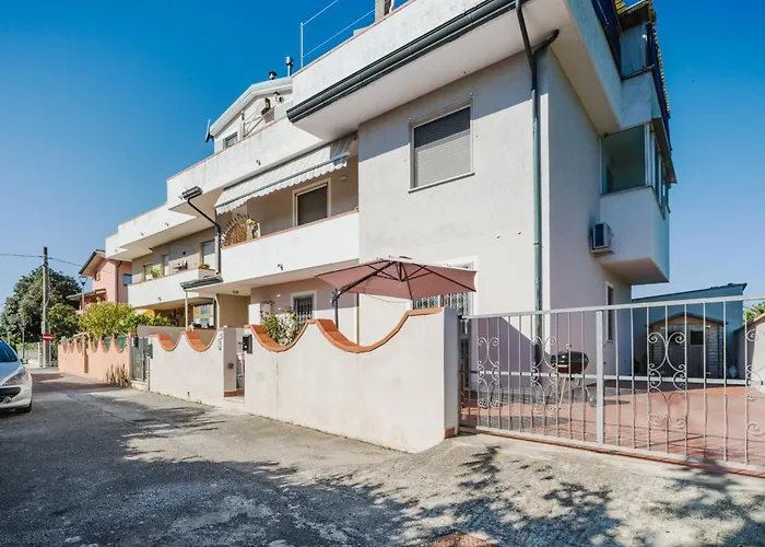 Sunflower Piano Terra By Interhome