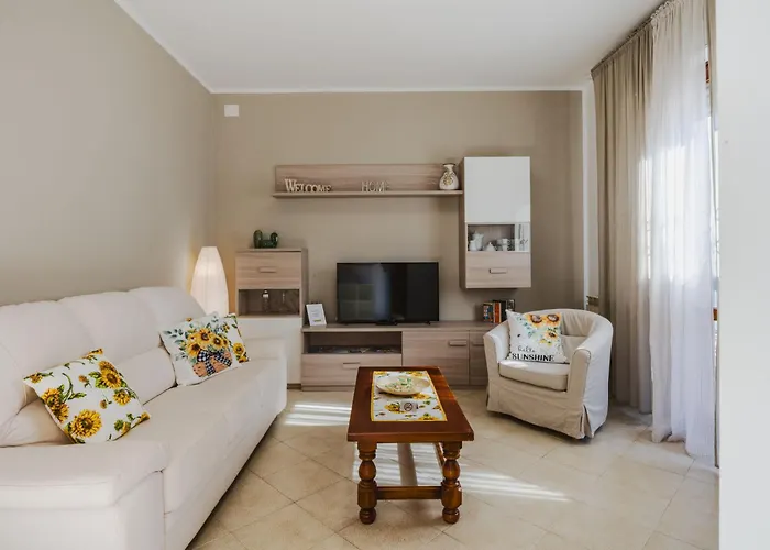 Апартаменти Sunflower Piano Terra By Interhome *